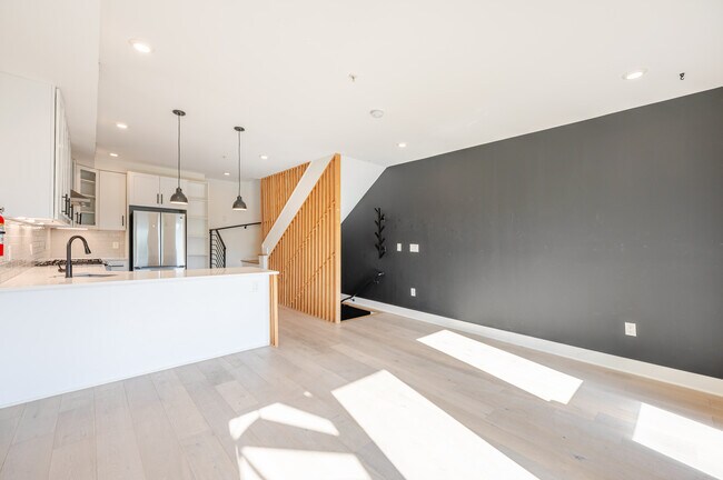 Foto del edificio - 761 19th St NE