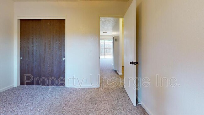Building Photo - 2739 Gilmore Ln