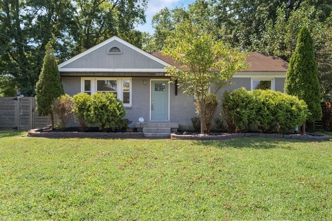 Photo - 2129 Crystal Dr House