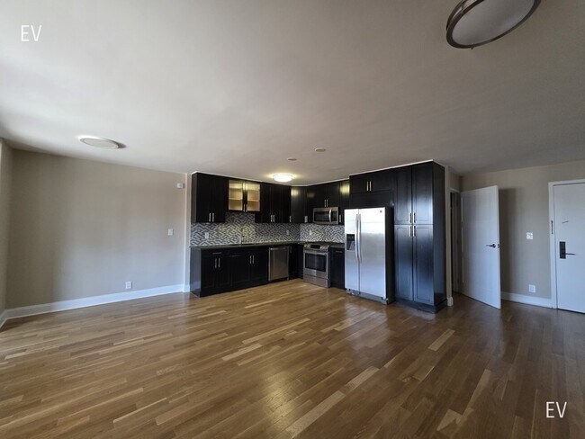 Foto del edificio - 310 Greenwich St