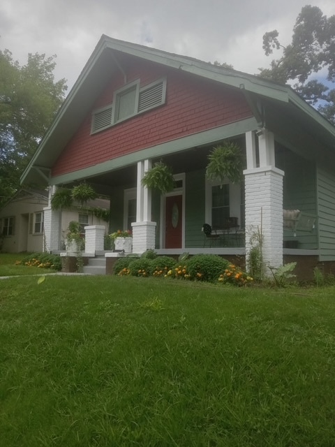 Building Photo - 2137 E 2nd St