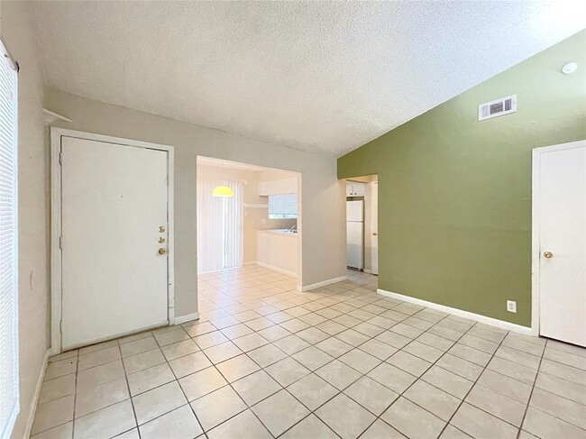 Foto del edificio - 2809 Parker Ln