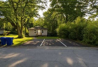 Building Photo - 218 Fisk Ave