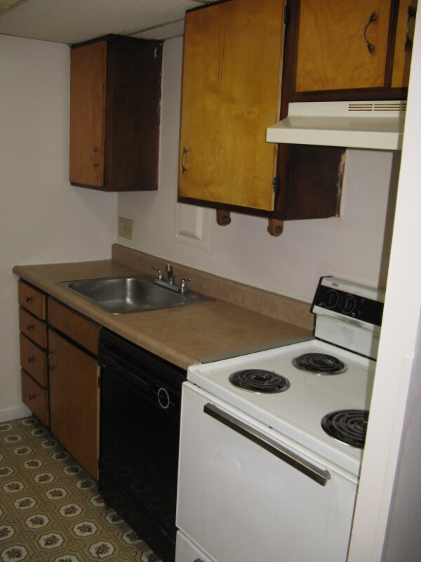 Building Photo - 508 4th St