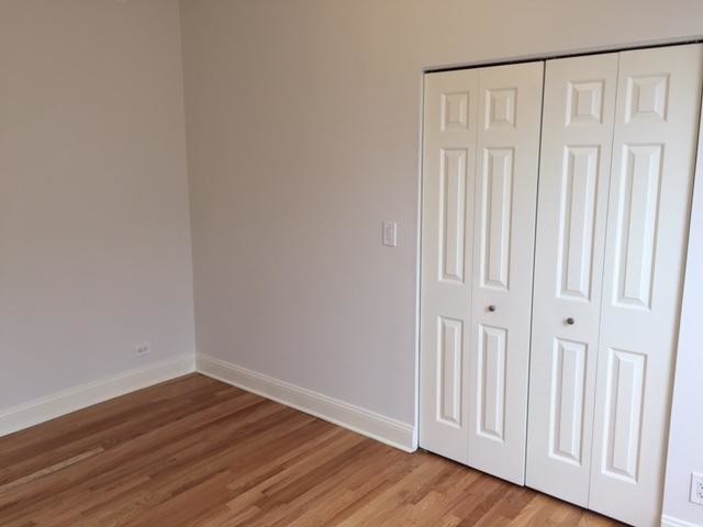 Foto del edificio - 2622 W Fullerton Ave