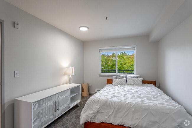 1BR, 1BA - 680 SF - Epicenter Apartments