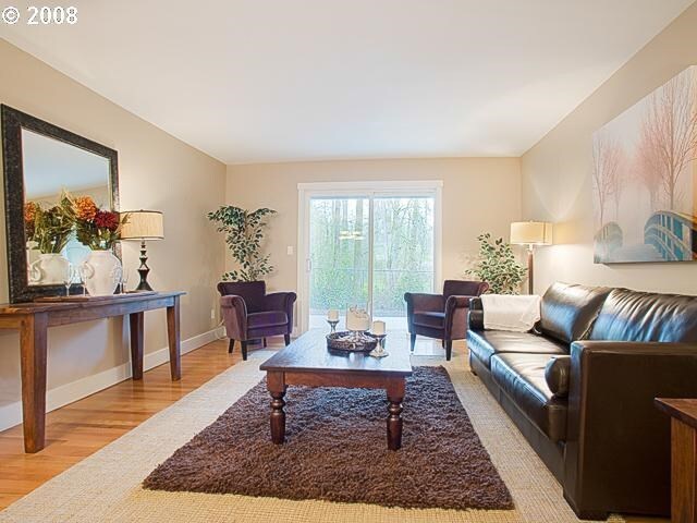Sala de estar - Terri Court Apartments