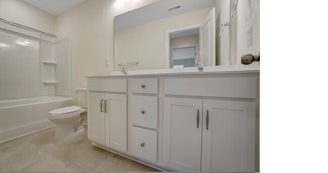 Building Photo - 2310 Creekmere Ln