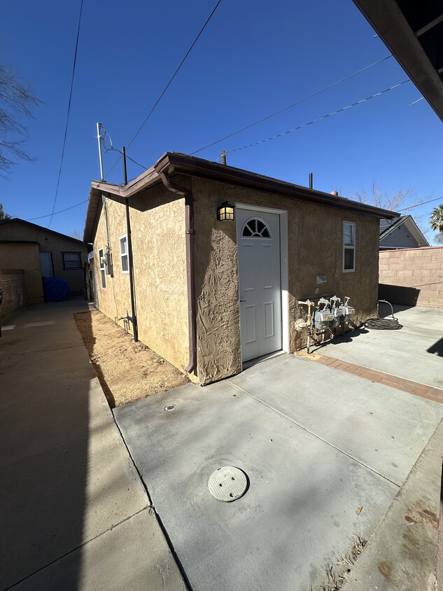 Foto principal - 44430 Date Ave