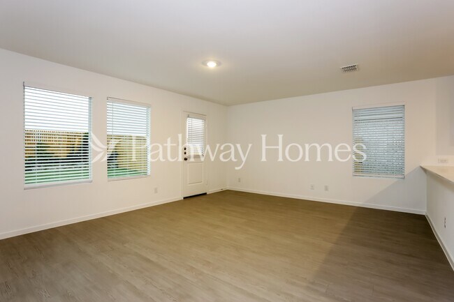 Foto del edificio - 1533 Lanner Mdws Ln