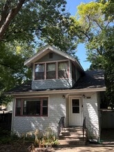 Building Photo - 1116 E Gorham St
