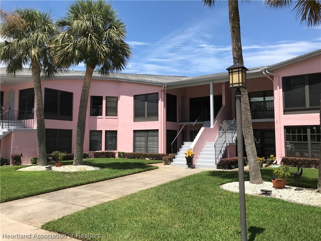 5776 Matanzas Dr, Sebring, FL 33872 Condo for Rent in Sebring, FL