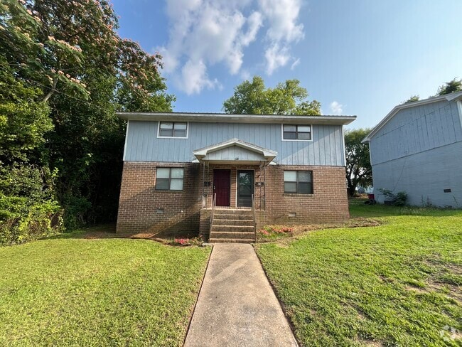 Building Photo - 322 Pittman St