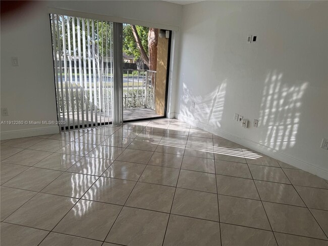 Building Photo - 15630 SW 80th St