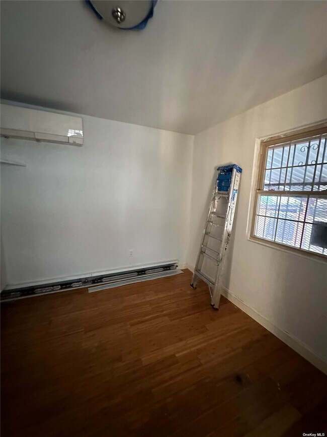 Foto del edificio - 120-02 153rd St
