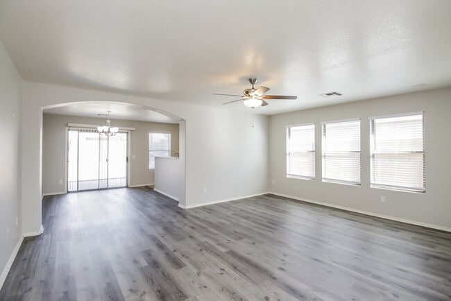 Foto del edificio - 10442 E Arcadia Ave