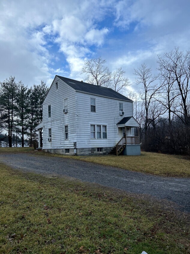 12110 Winchester Rd SW, La Vale, MD 21502 House Rental in La Vale, MD