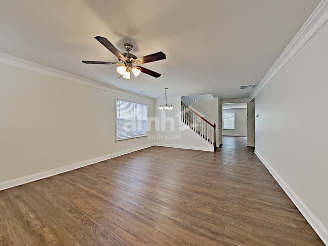 Building Photo - 2601 Farmstead Court