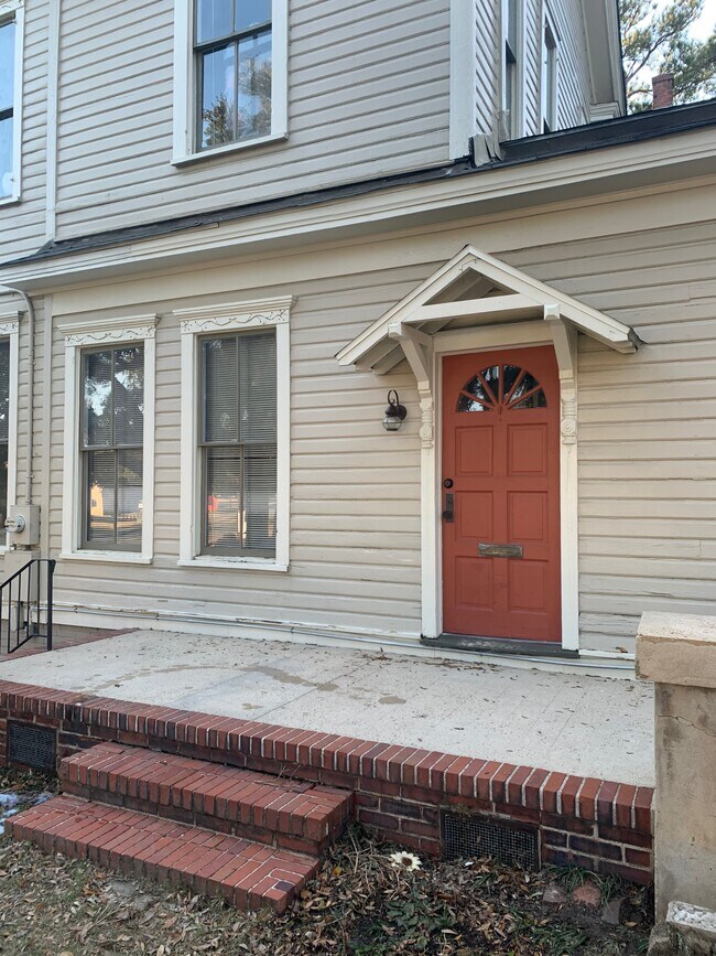Foto del edificio - 2427 Vineville Ave