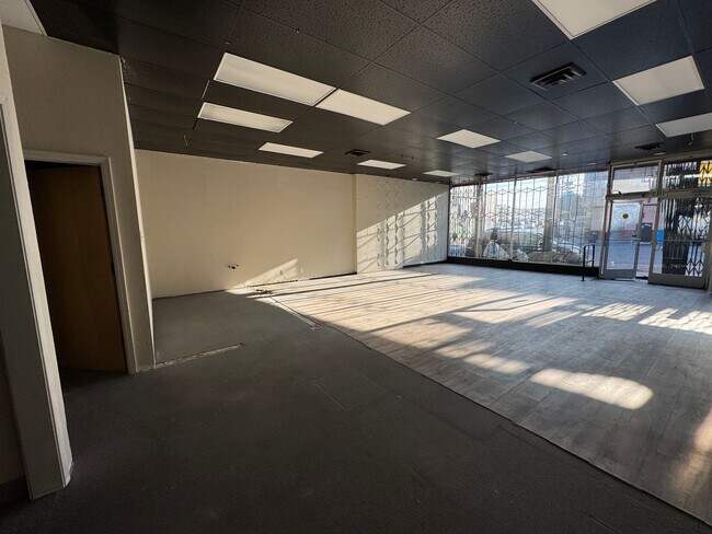 Foto del edificio - 5196 Mission St