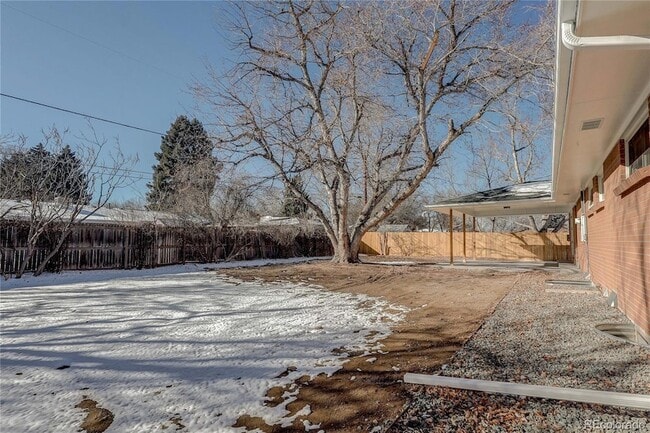 Foto del edificio - 3273 S Florence Ct