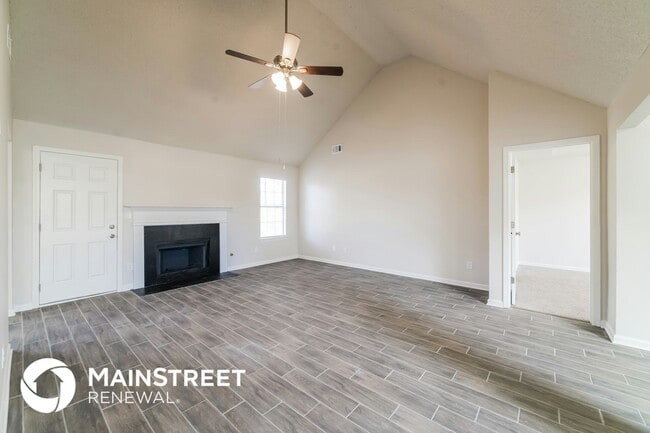 Building Photo - 3265 Trail Point