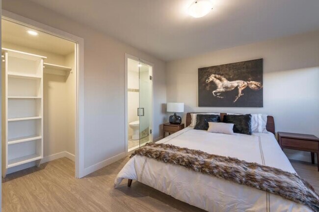 Photo du bâtiment - 5633-5633 Fenwick St