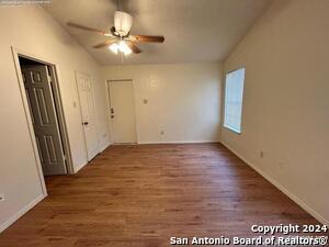 Building Photo - 6330 Green Top Dr