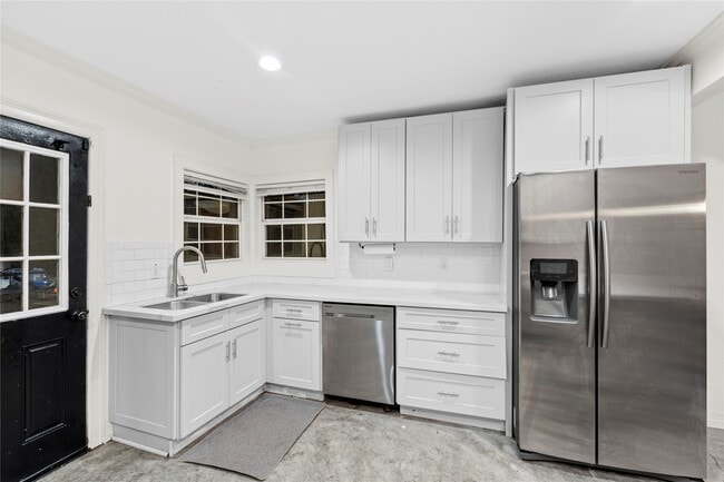 Foto del edificio - 3714 Eagle St