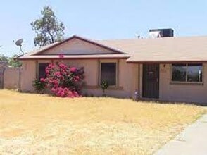 Building Photo - 6224 S 47th Pl