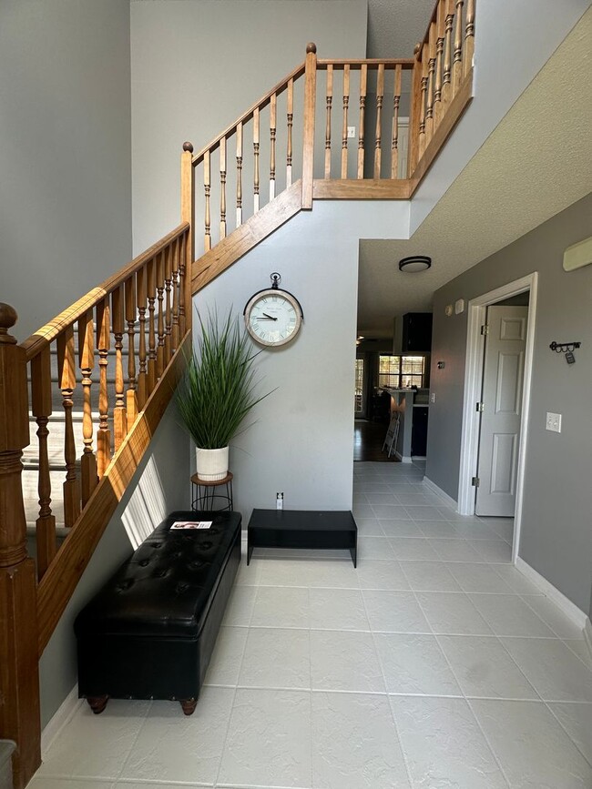 Foto del edificio - Foxhill Commons Subdivision!  Fully Furnis...