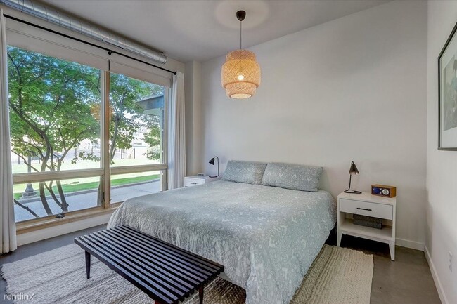 Building Photo - 2 br, 2 bath Condo - 490 Temperance St