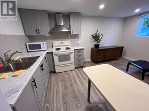 Building Photo - 59 Saddle Ridge Dr
