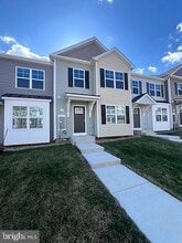 Building Photo - 148 Olga Dr