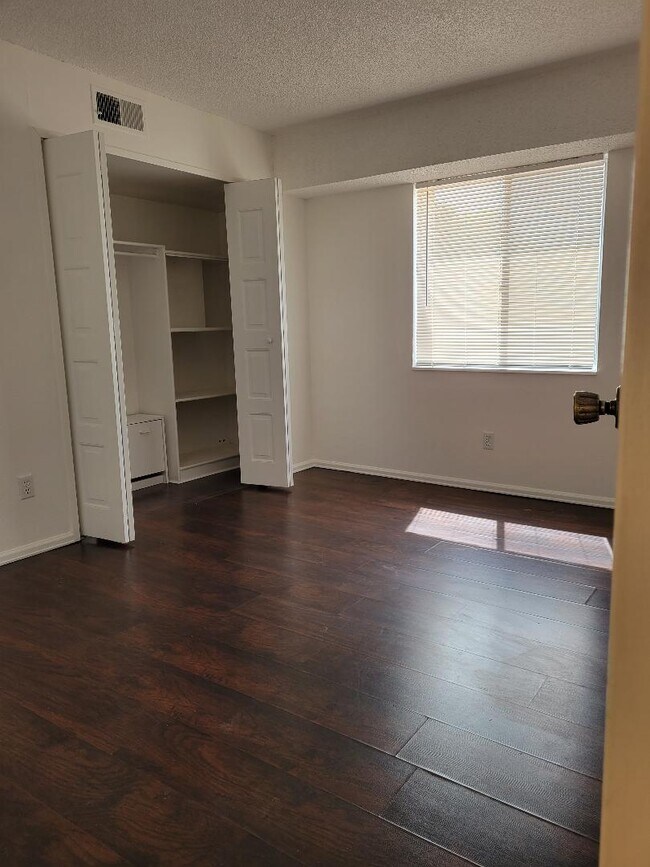 Foto del edificio - 7755 E Quincy Ave