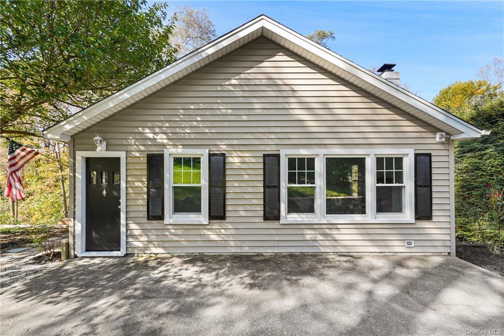 Primary Photo - 3833 Ettman St