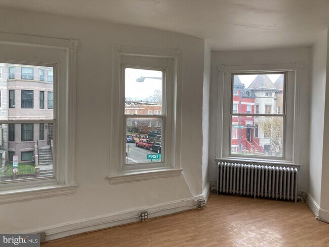 Foto del edificio - 1720 1st St NW