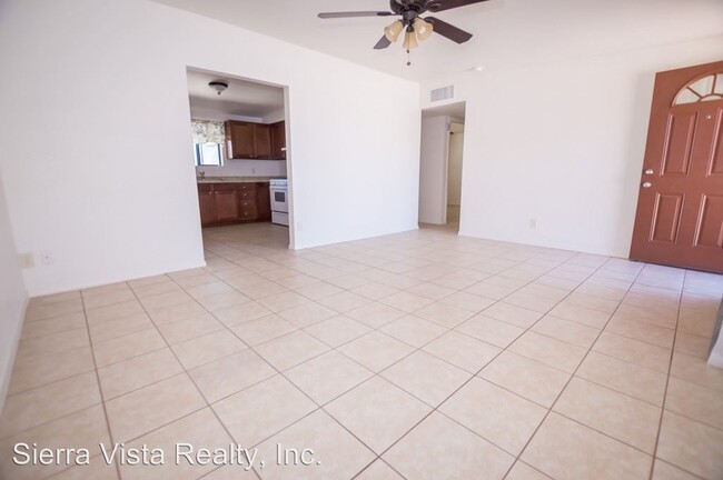 Building Photo - 3799 E Foothills Dr