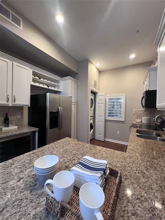 Foto principal - 5353 Memorial Dr