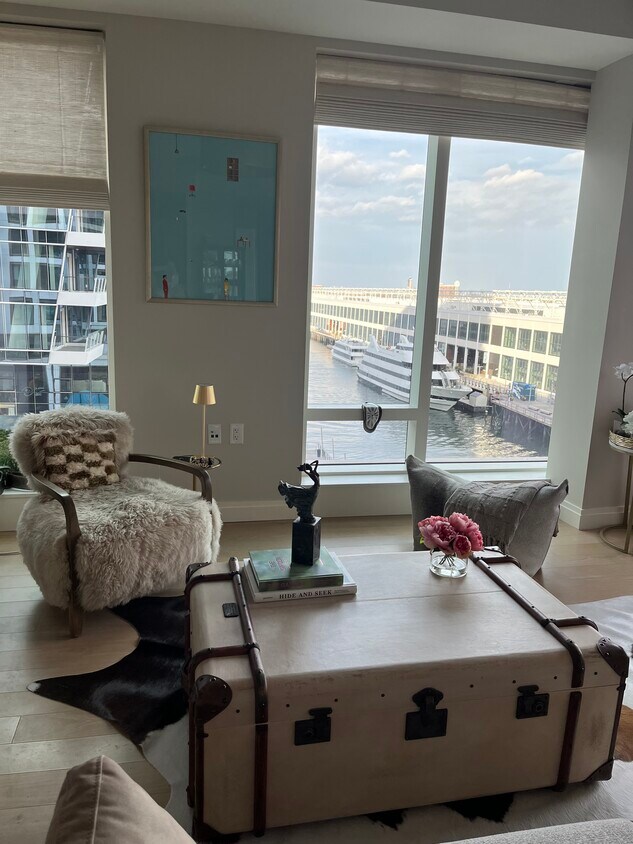 Foto principal - 133 Seaport Blvd