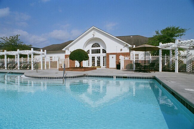 Foto del edificio - Reserve at Jacksonville Commons