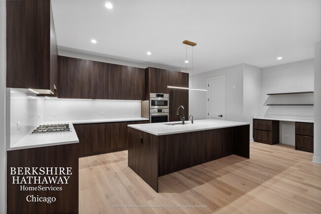 Foto del edificio - 232 S Green Street