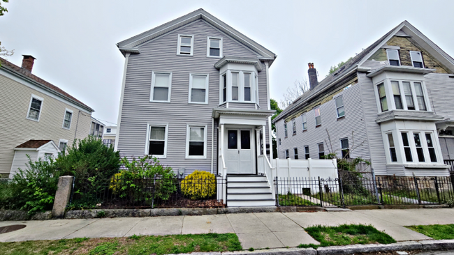 Foto del edificio - 125 Hillman St