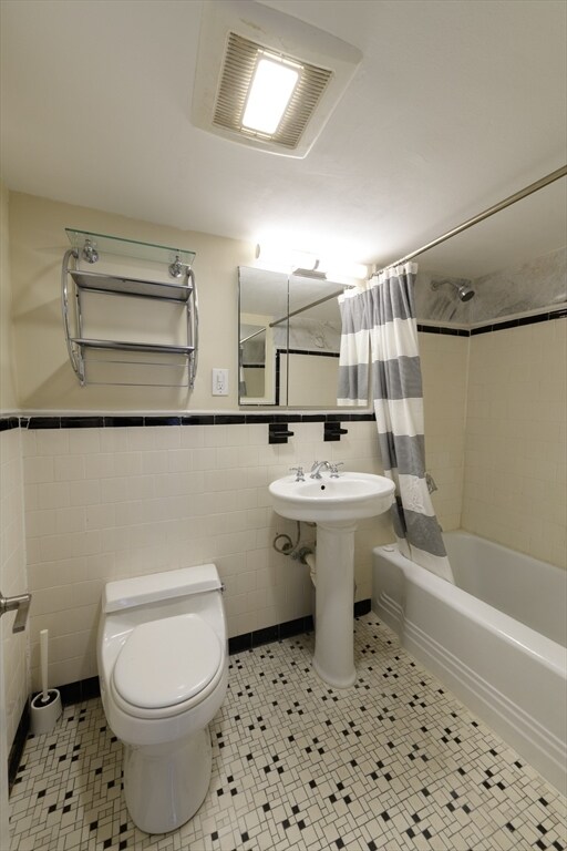 Foto del edificio - 335 Beacon St