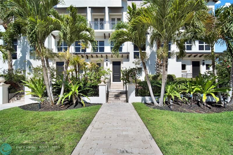 Foto principal - 425 N Ocean Blvd