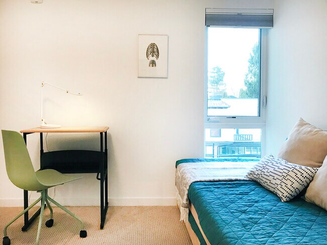 Foto del edificio - 6312 32nd Ave NW
