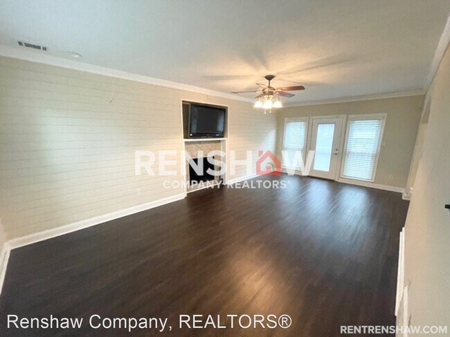 Foto del edificio - 4 br, 2.5 bath House - 2957 Woffington Ln