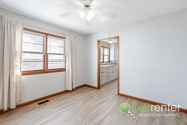 Foto del edificio - Charming 3-Bedroom Home in Southwest Wichita – Move-In Ready!