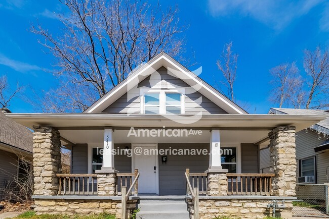 Building Photo - 5210 Saida St