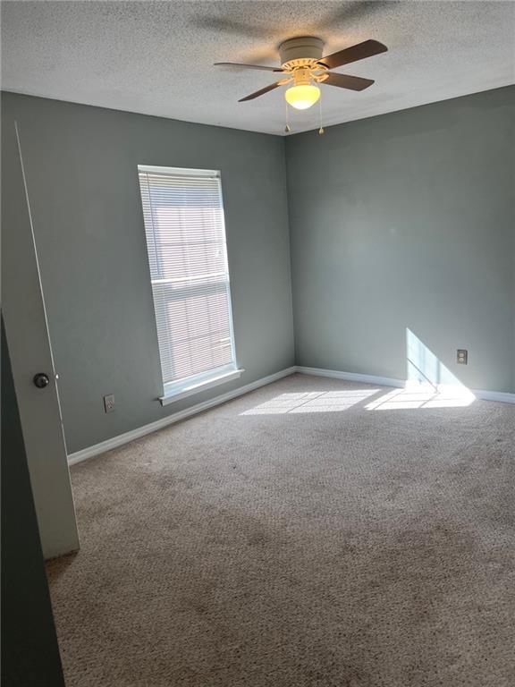 Building Photo - 6012 Oak Harbor Ct